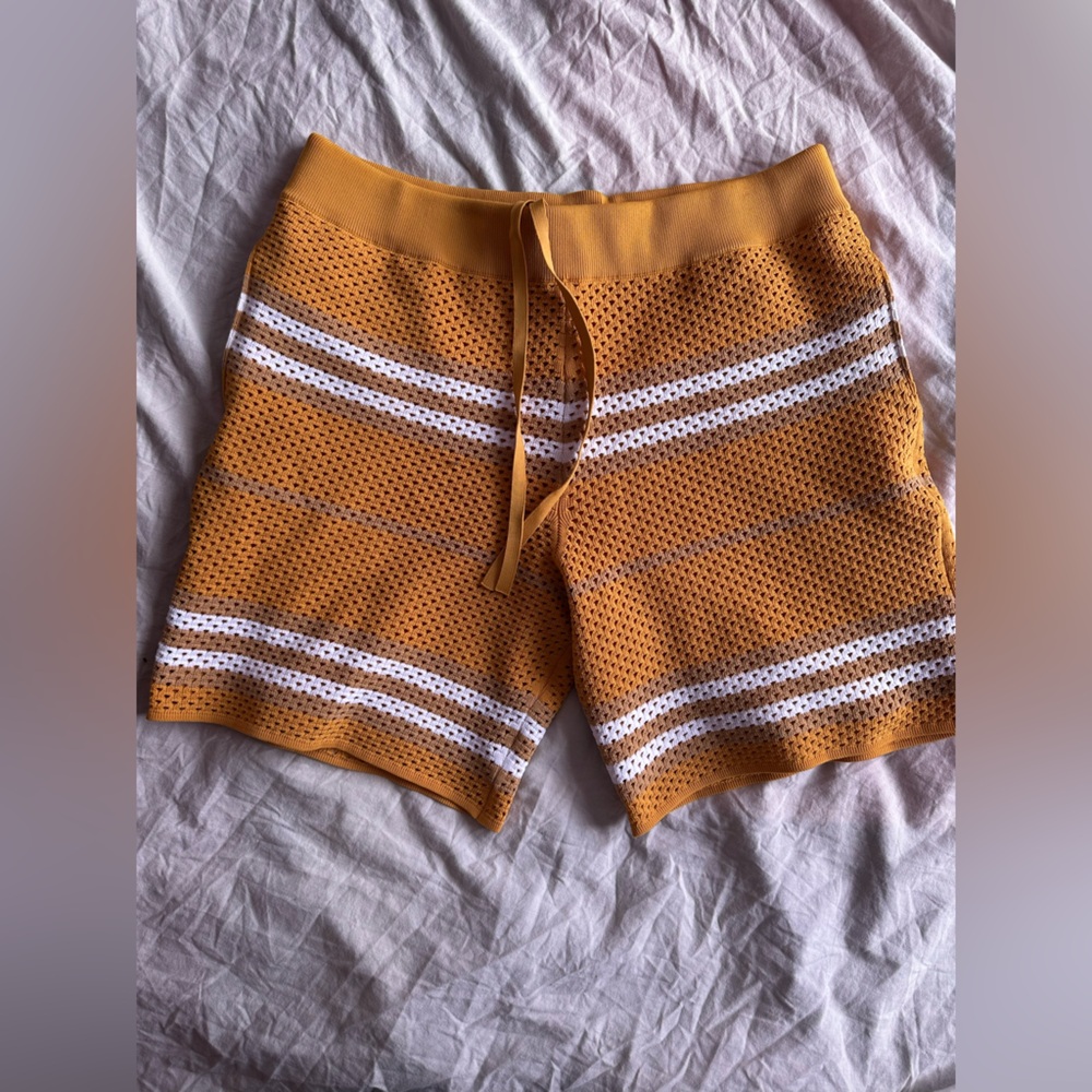 Burberry Men’s Knit Summer Shorts XL Yellow Stripe Drawstring Lounge Shorts